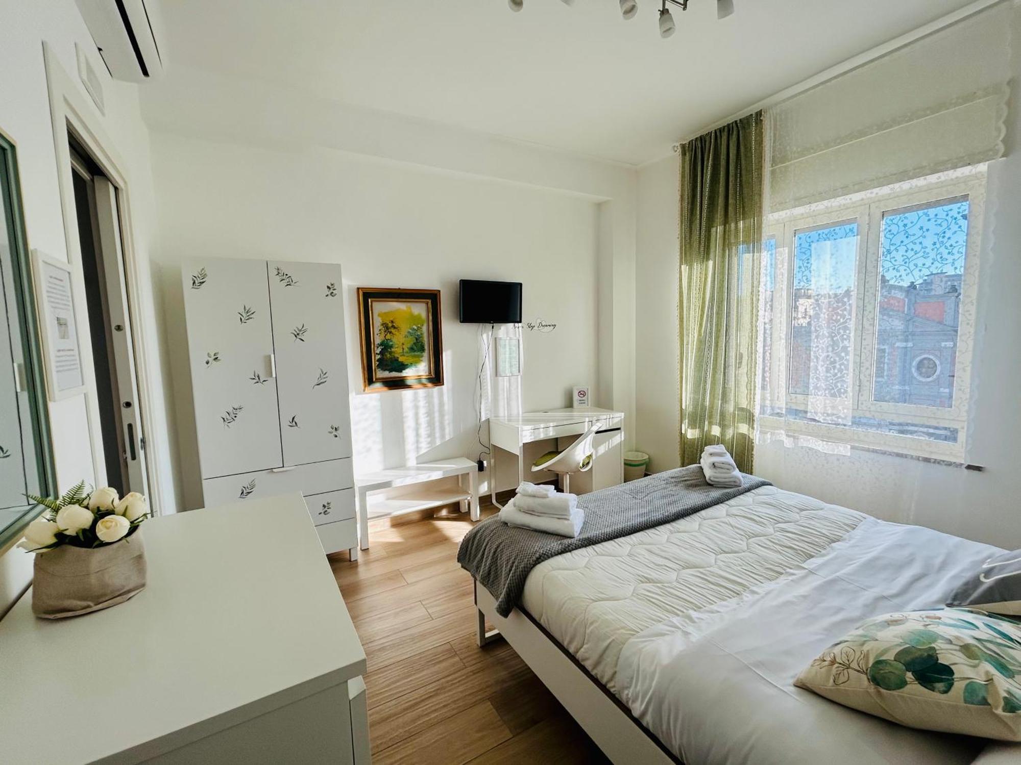 Vivina_081 Hotel เนเปิลส์ ภายนอก รูปภาพ