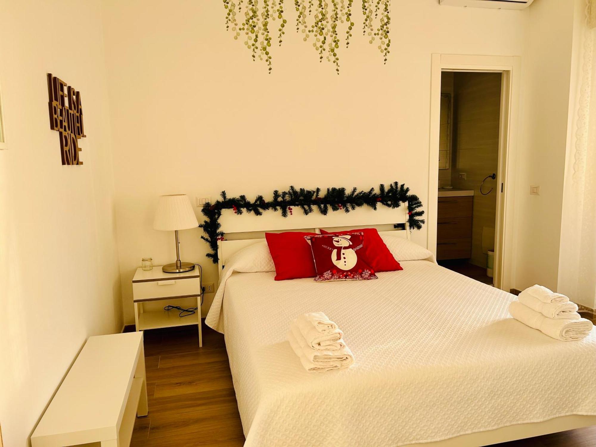 Vivina_081 Hotel เนเปิลส์ ภายนอก รูปภาพ