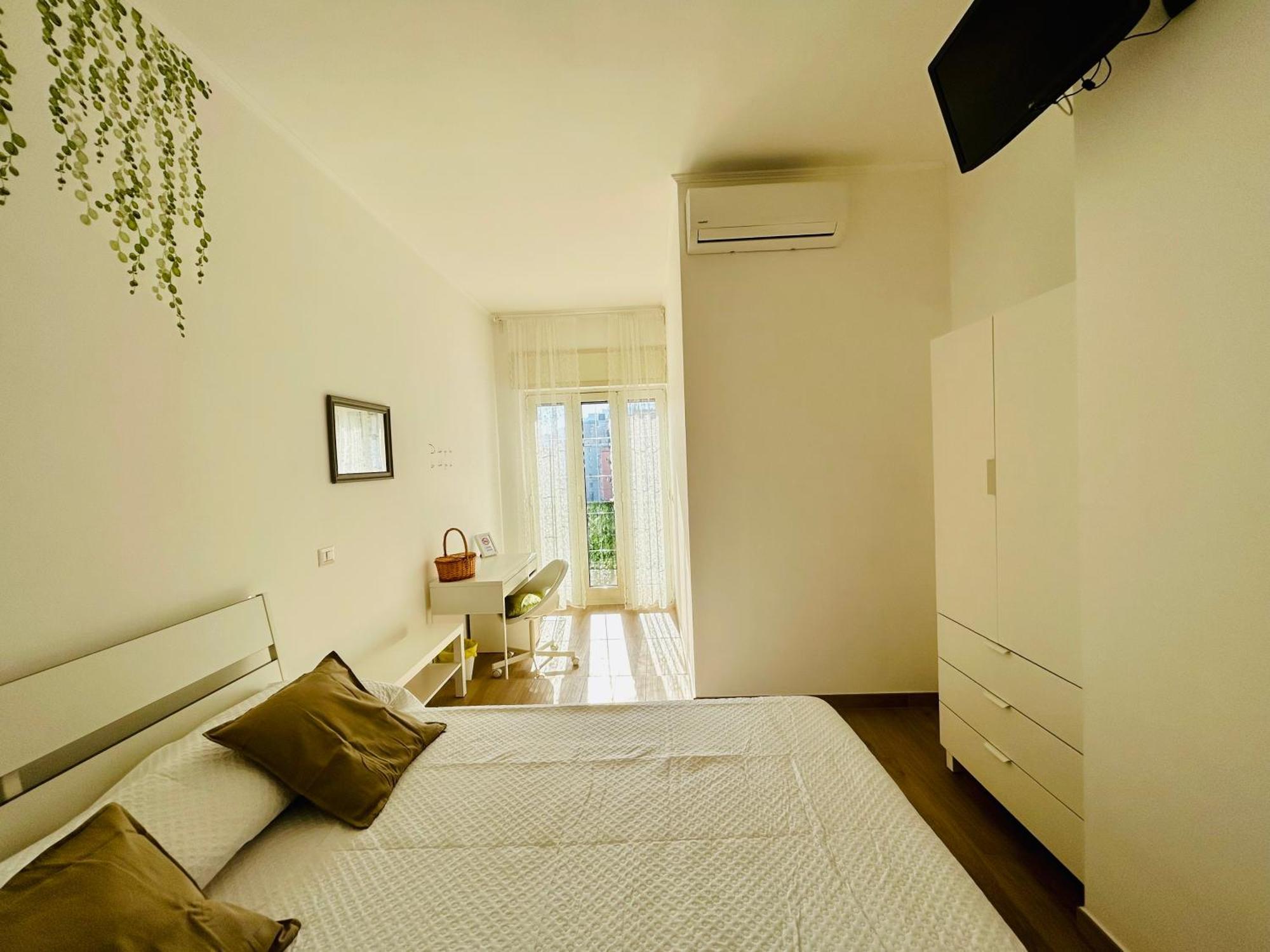 Vivina_081 Hotel เนเปิลส์ ภายนอก รูปภาพ